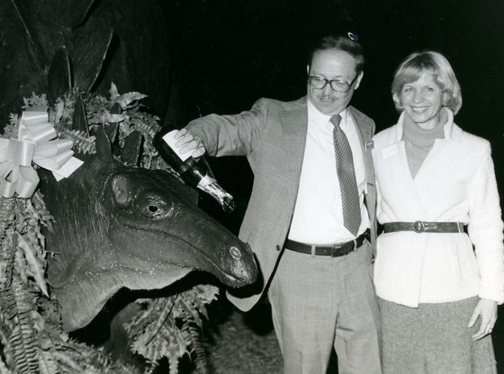 Bob and Lee Bowen at the Stegosaurus Party. Steve Kendricks/Cranbrook Archives.